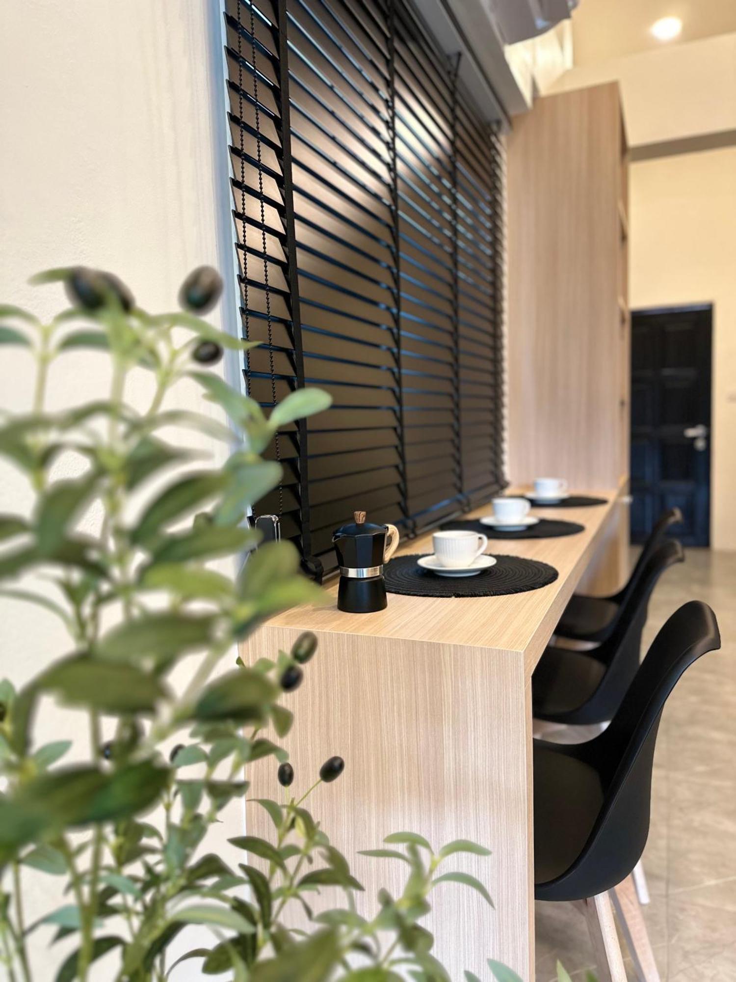 Gloria'S Home Bãi biển Kamala Ngoại thất bức ảnh